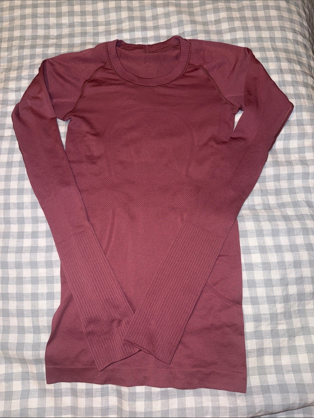 Swiftly Tech Long-Sleeve Shirt 2.0
Hip Length | Size 2, Pink